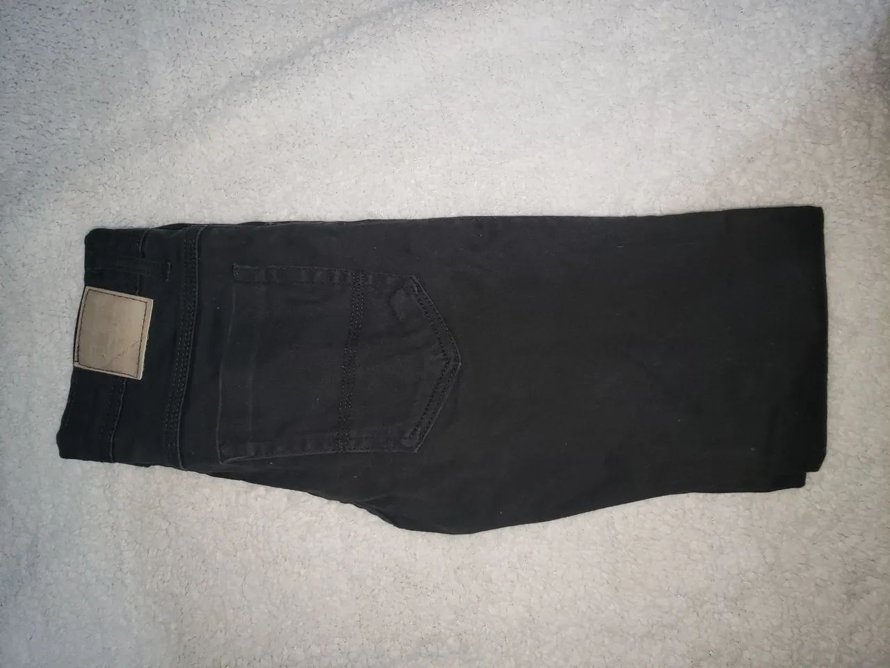 Calça jeans preta P - Foto 3