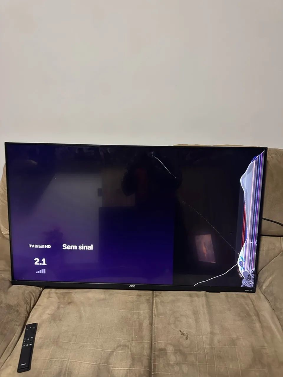 Tv aoc semi nova tela quebrada  - Foto 4