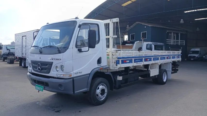 Mb 1016 Accelo Ano 2013 - Foto 3
