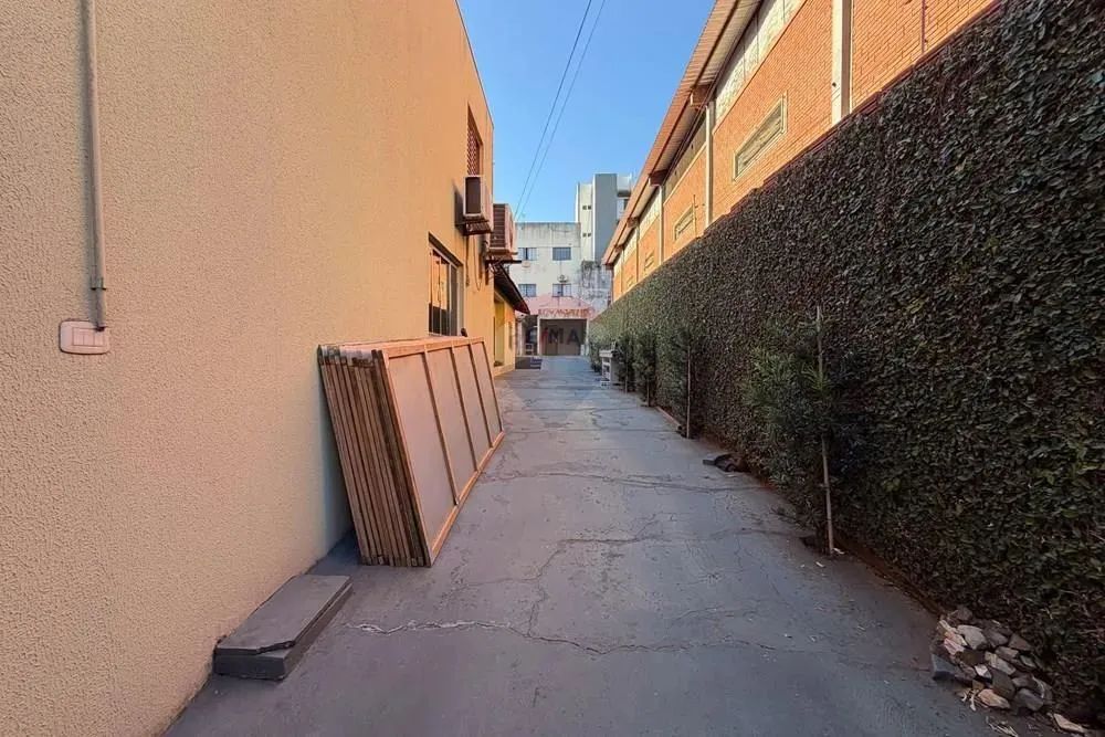 Salão Versátil em Umuarama: Oportunidade Única! - Foto 7