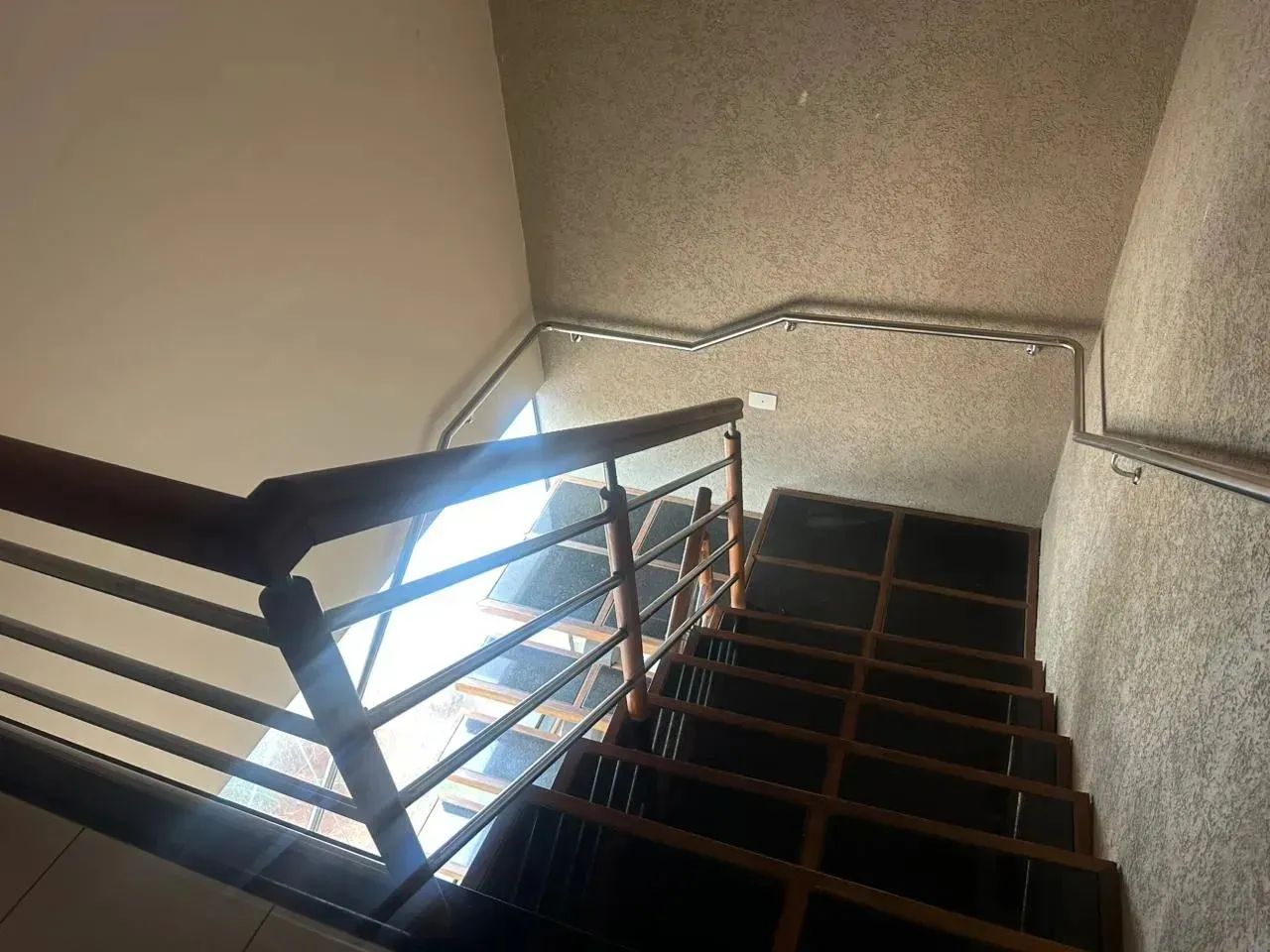 Sala/Conjunto para aluguel possui 150 metros quadrados - Foto 8