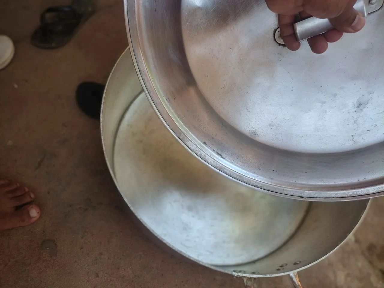 Panela de alumínio batido  - Foto 3