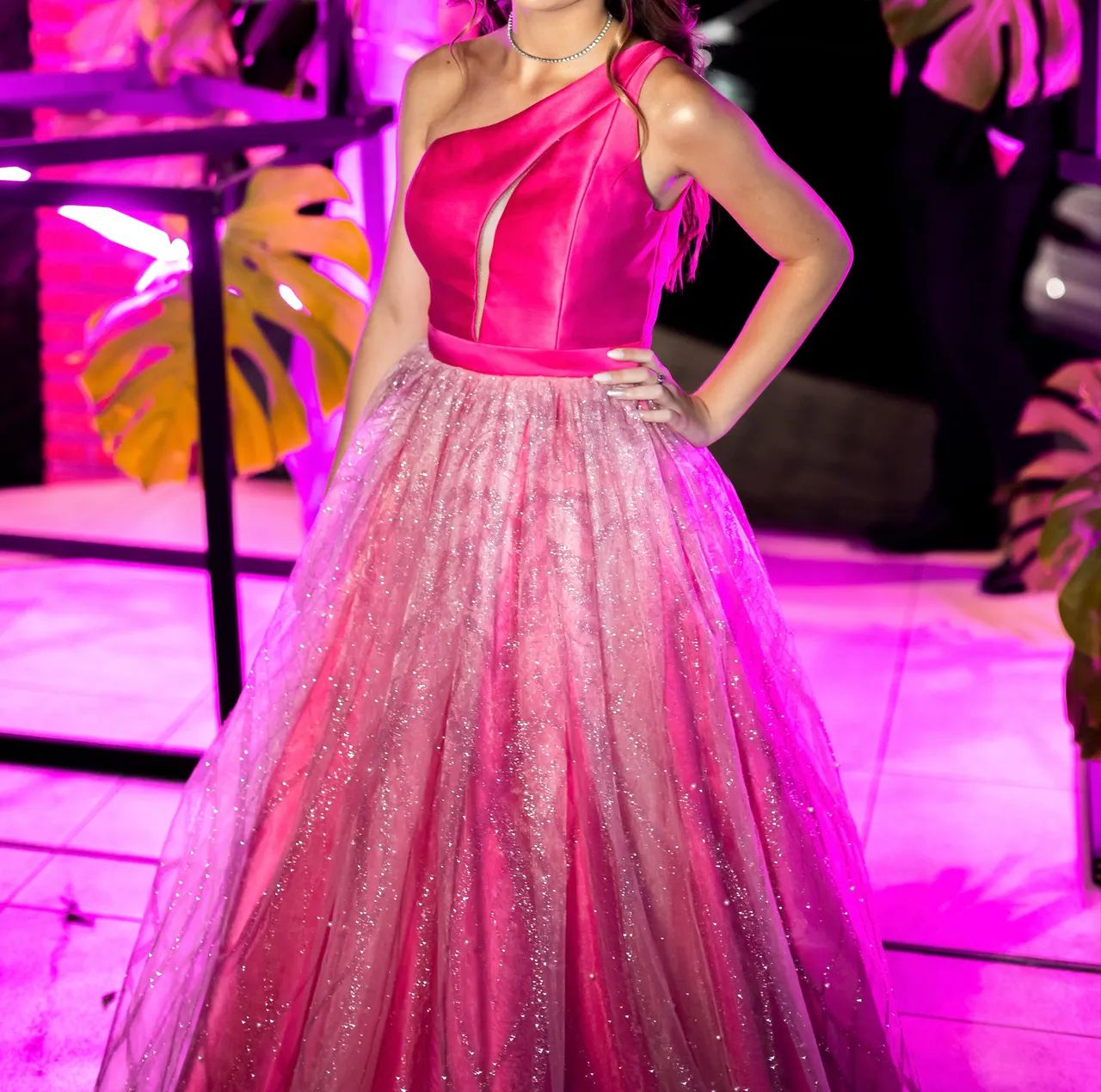 Vestido longo rosa de alta costura 