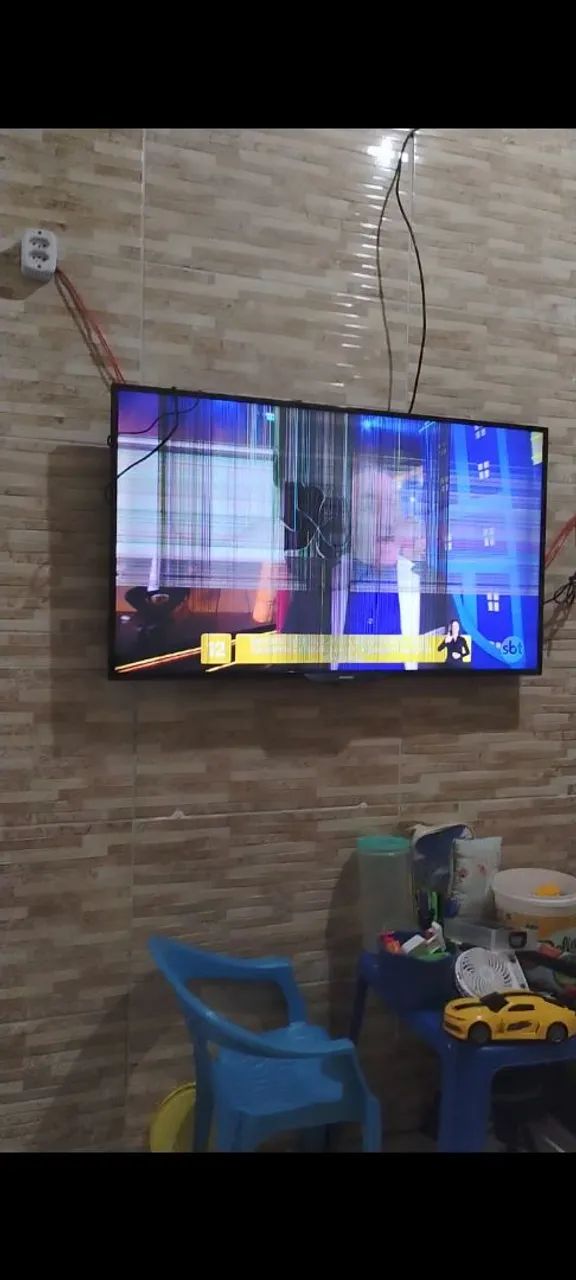 VENDO TV 43 POLEGADAS  - Foto 3