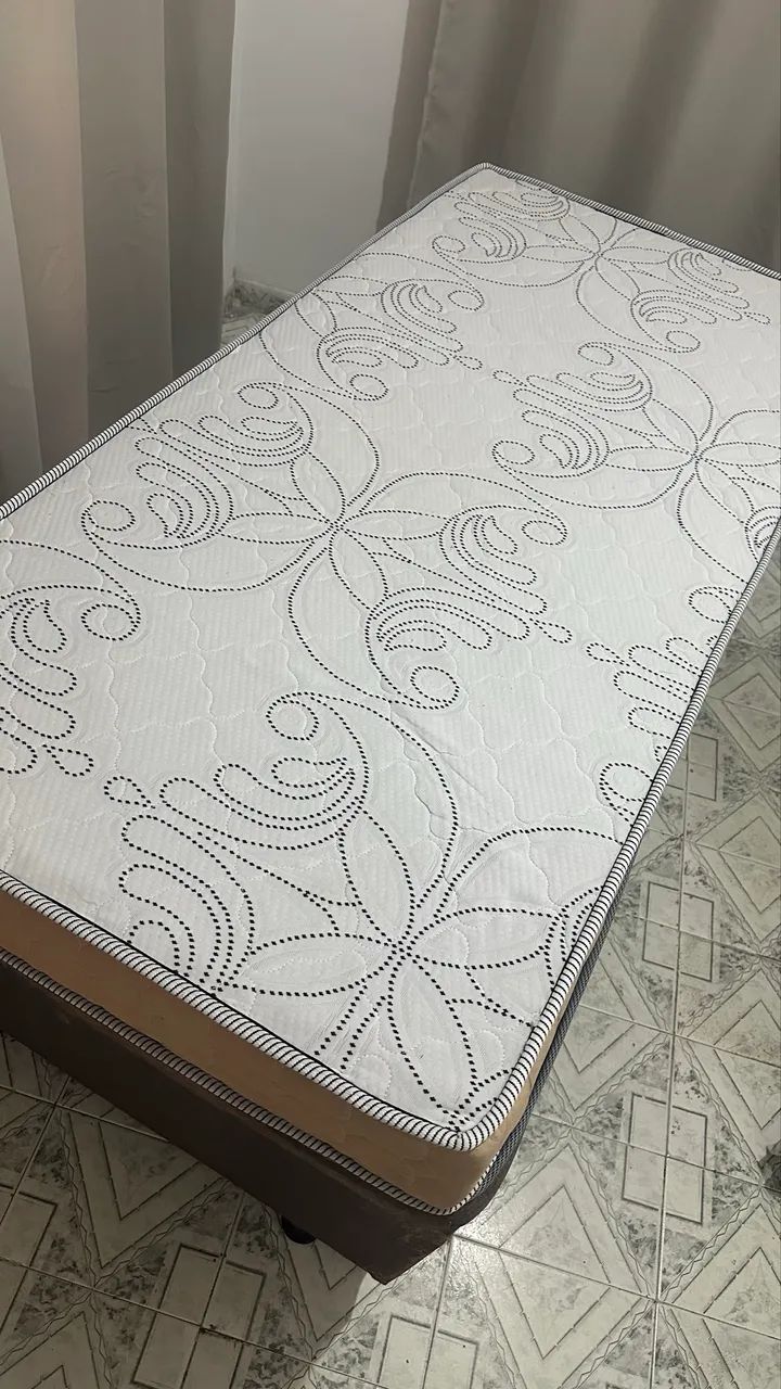 Vendo cama de solteiro D28 - Foto 2