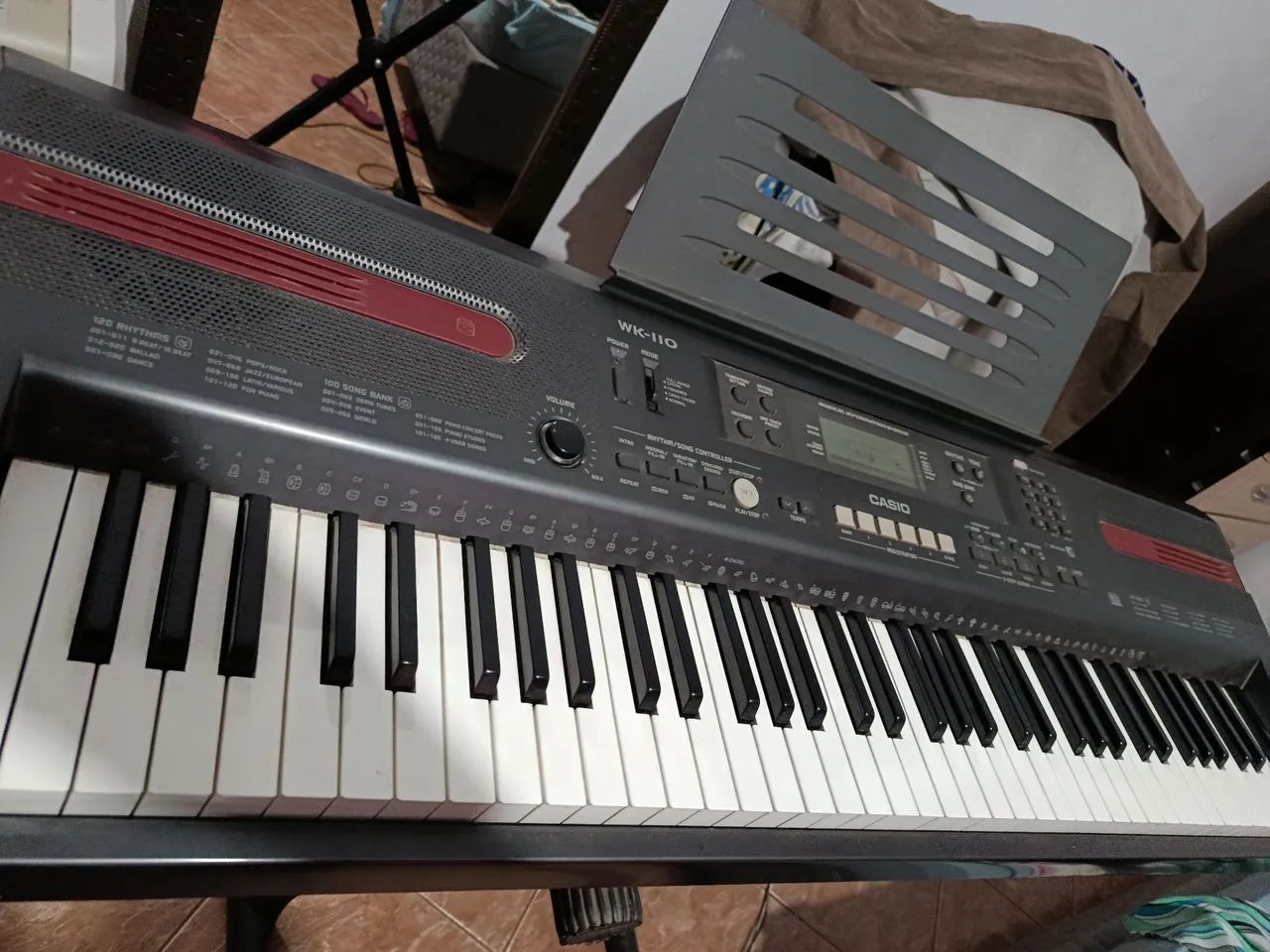 Teclado grande, 6 oitavas - Foto 3