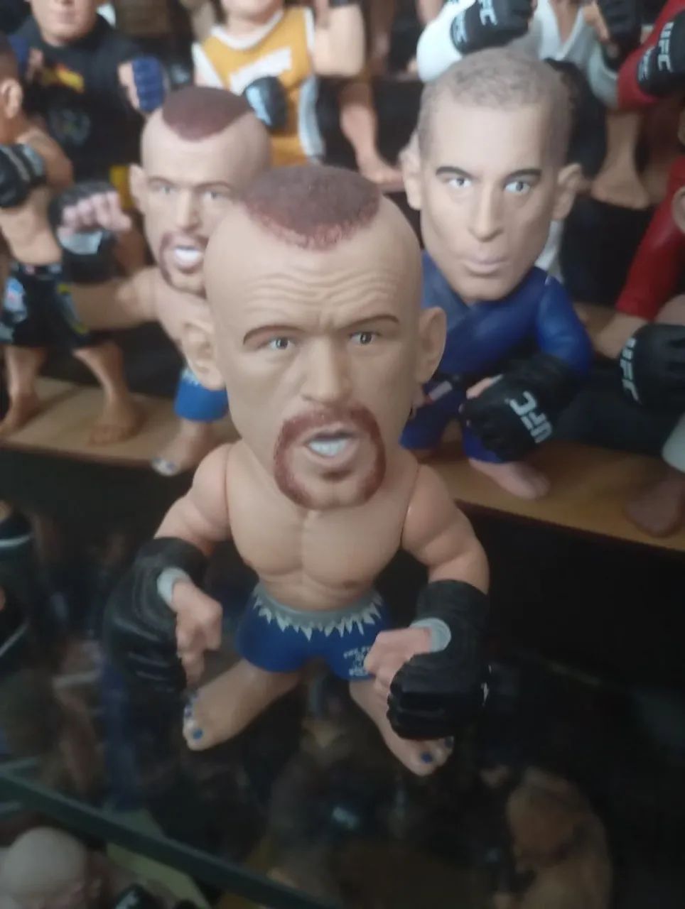 Boneco UFC Titans Chuck Liddell Vinyl