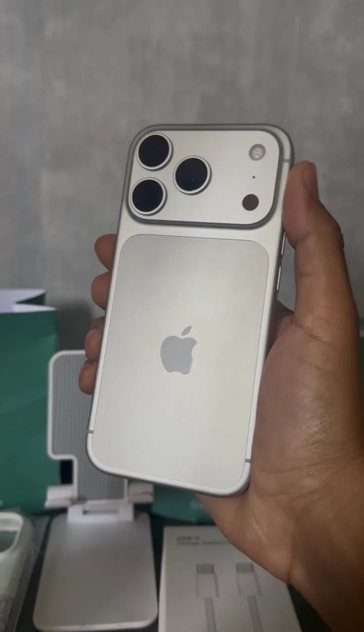 iPhone 17 pro 256GB Novo  - Foto 4