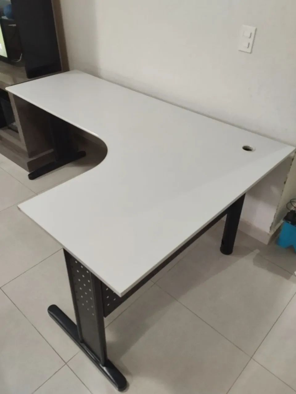Mesa de escritório ótimo estado. - Foto 2