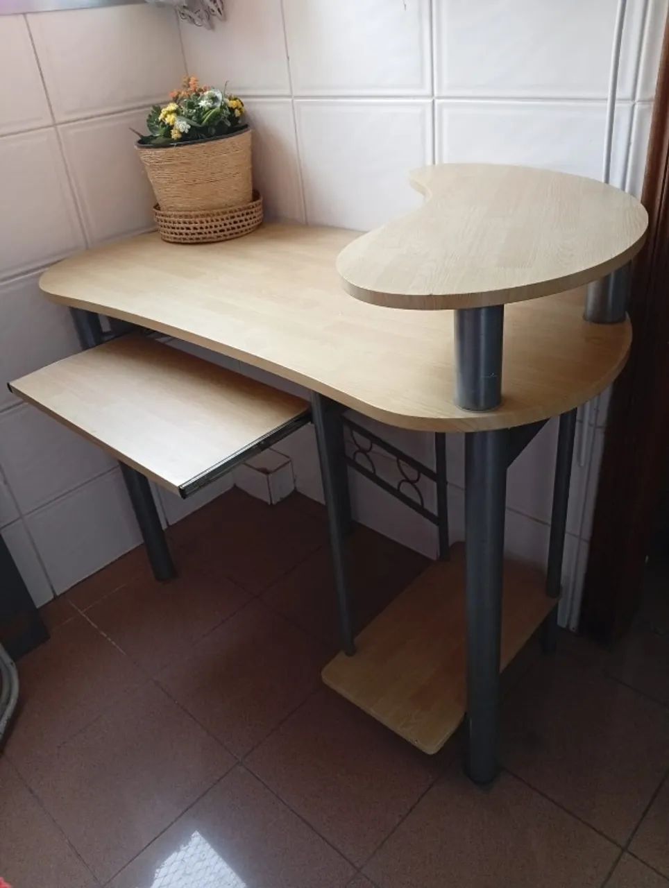 Mesa de computador - Foto 3