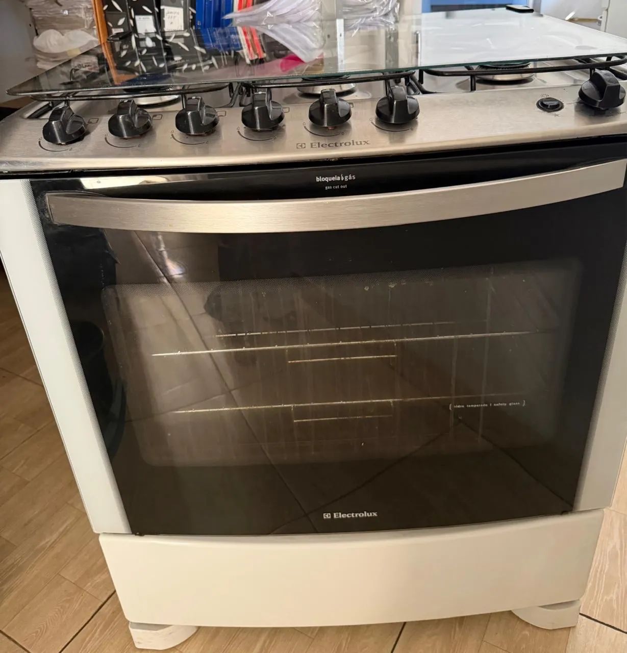 Fogão de 6 bocas Electrolux  - Foto 4