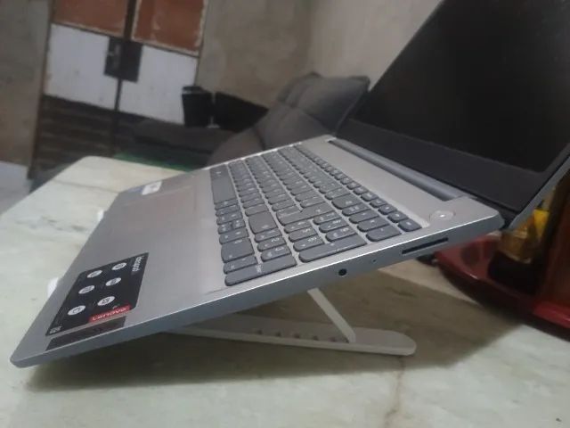 Notebook Lenovo  - Foto 2