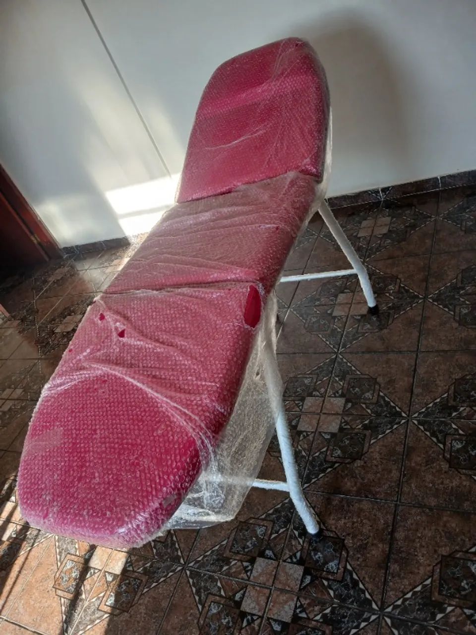 Maca de Estética em perfeito estado.