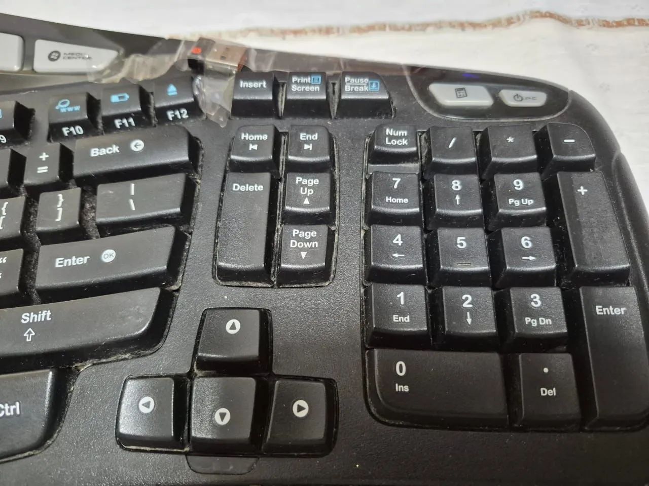 Logitech K350 2.4Ghz Wireless Keyboard - Foto 3