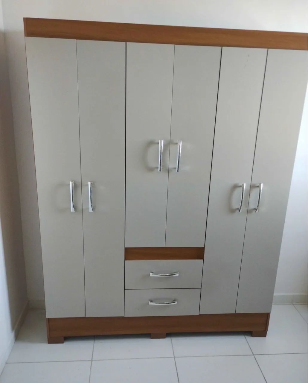 Guarda-roupa