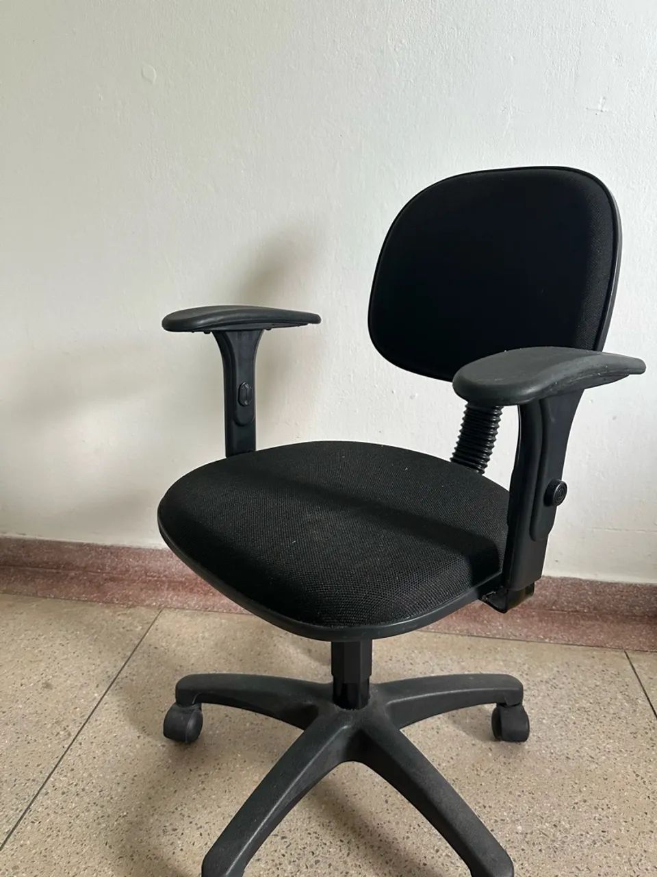 Cadeira de escritório - Foto 2