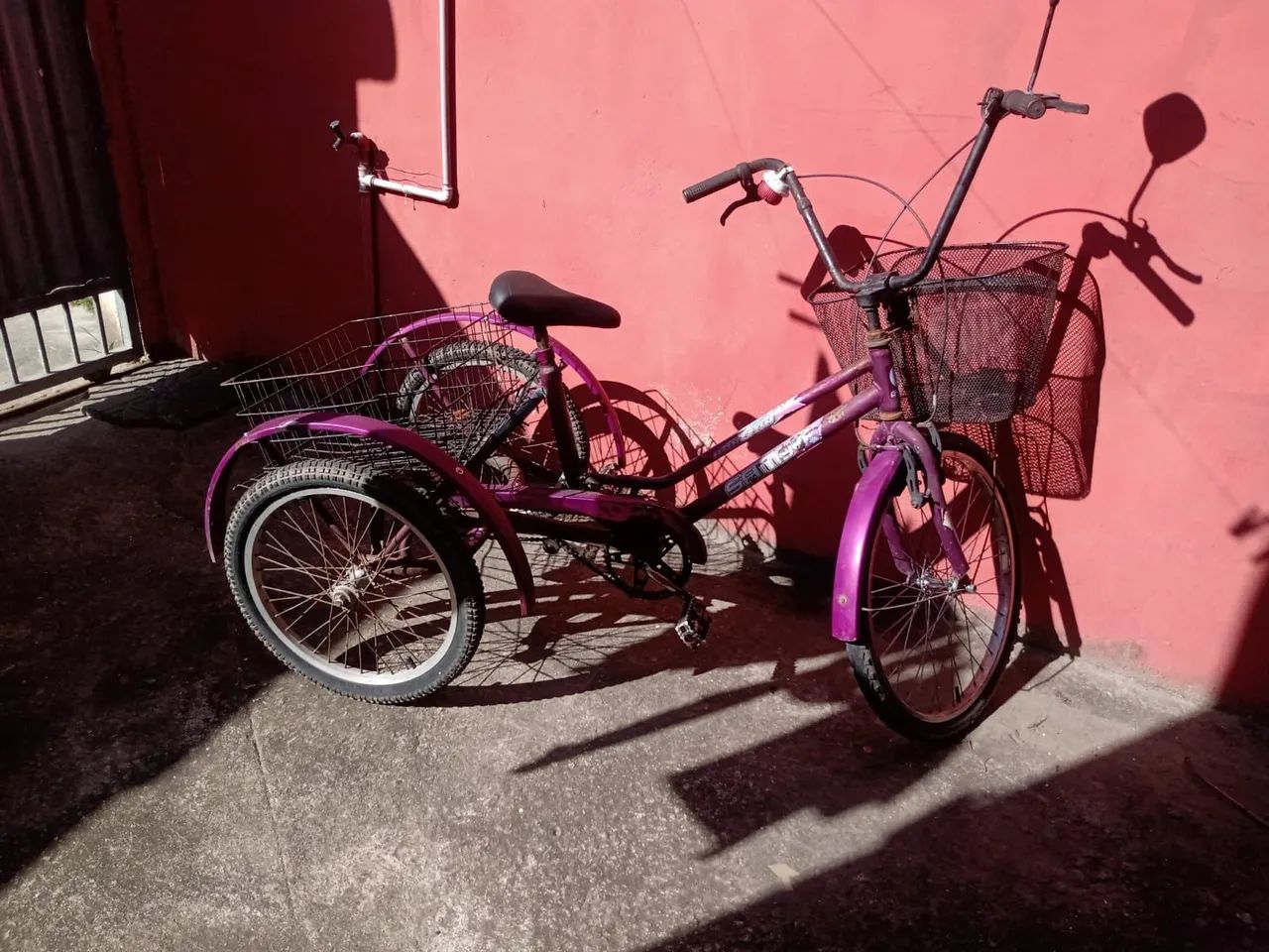 Vendo triciclo - Foto 2
