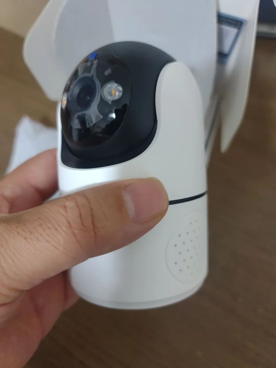 Câmera sonoff pan tilt 2