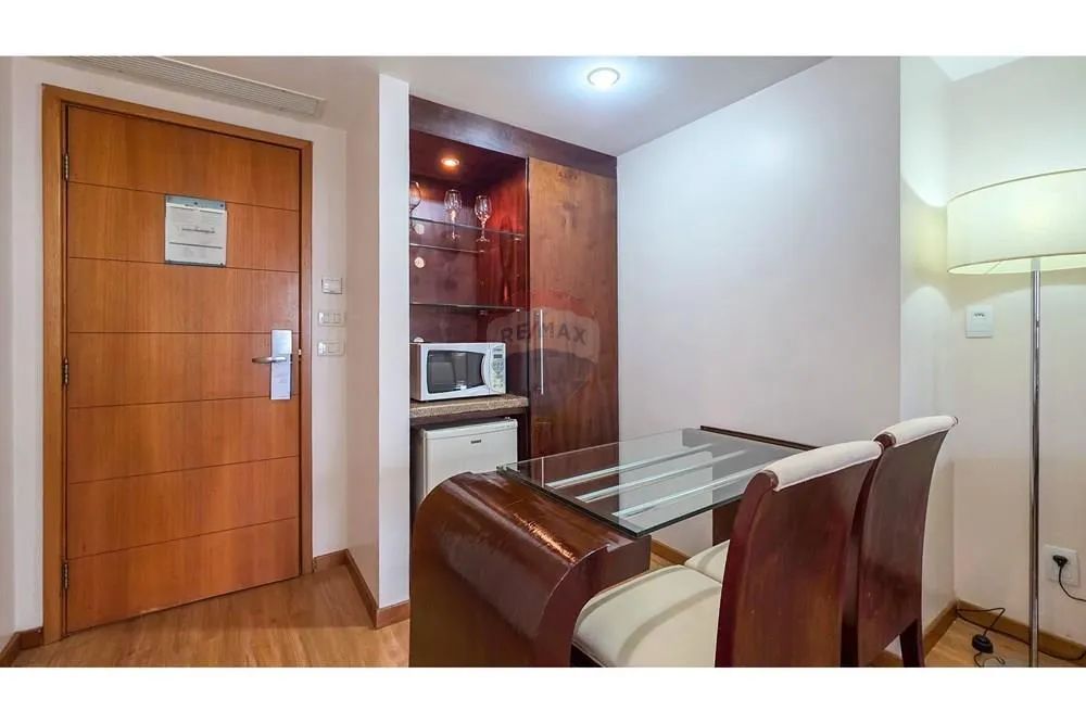 FLAT SUITE - MOBILIADO - BRASIL 21 -ANDAR ALTO - VISTA PARQUE - DESOCUPADO - Foto 3