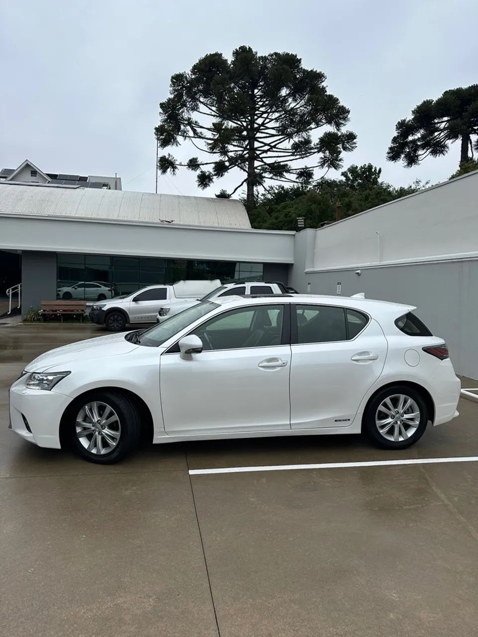 Lexus Ct200H CT200h  1.8 16V Aut. (Híbrido) 2017