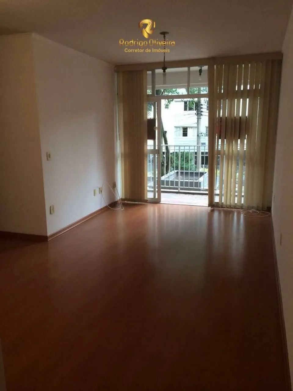Apartamento Ed. Logos II 3 quartos 85mt - Centro