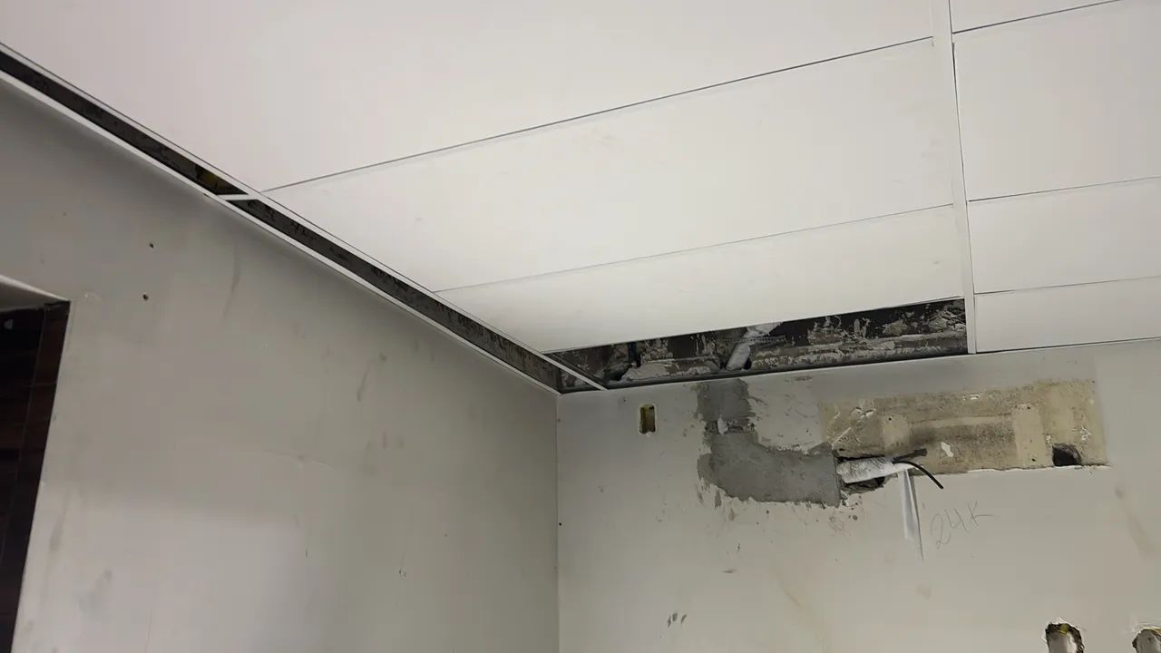 Forro removível em geral e modular 