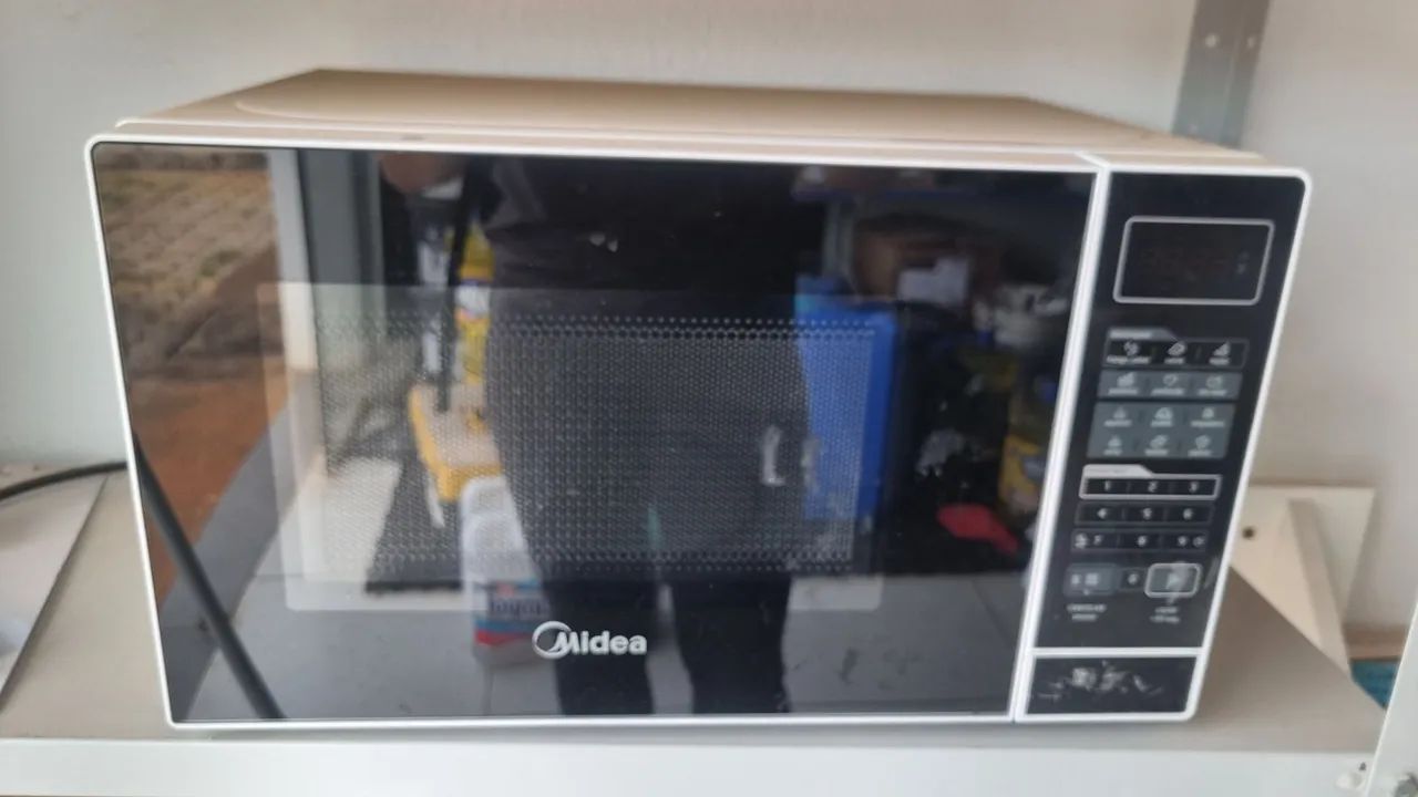 Micro-ondas Midea 20l 
