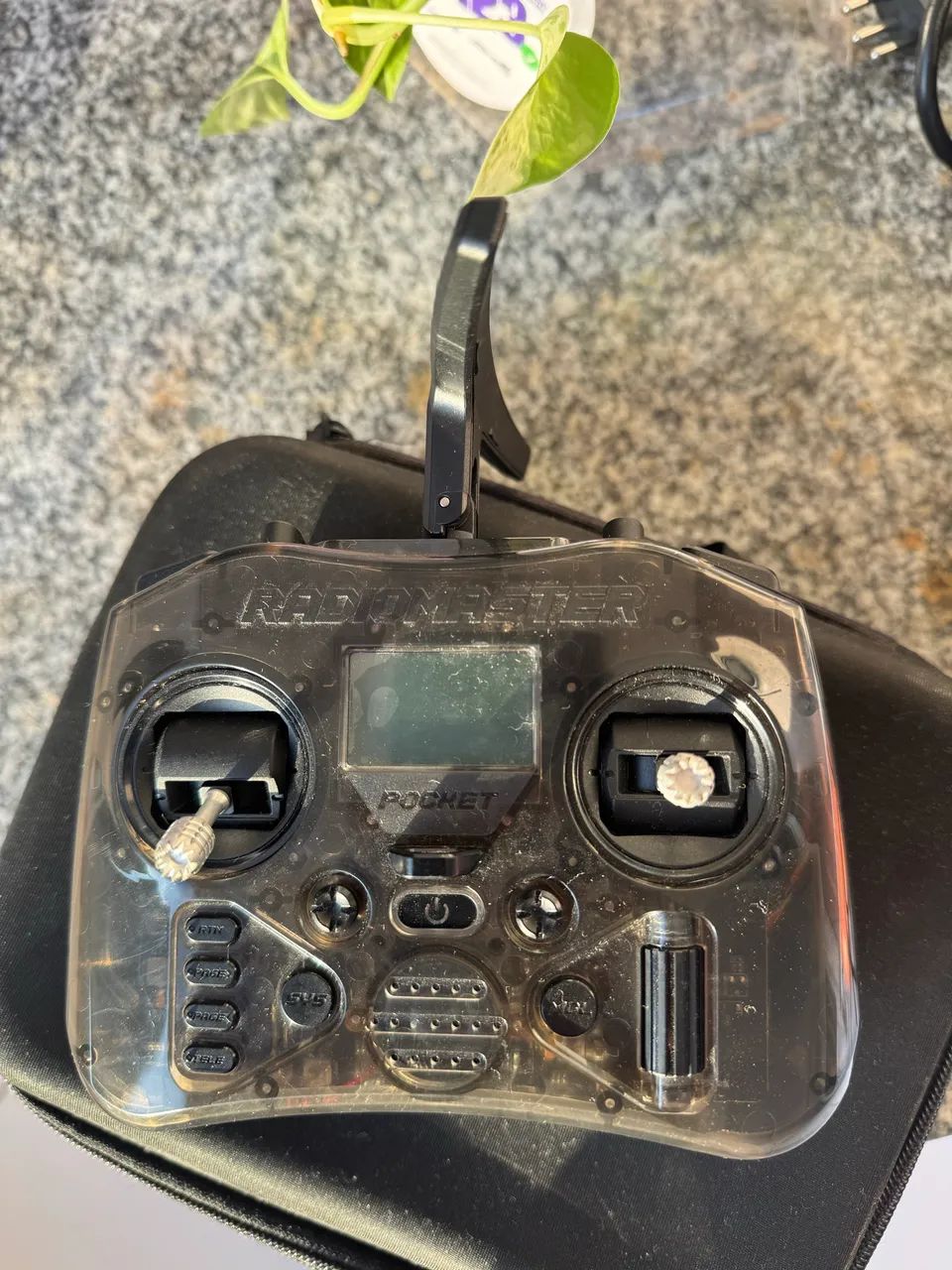 Rádio MASTER POCKET FPV  - Foto 2