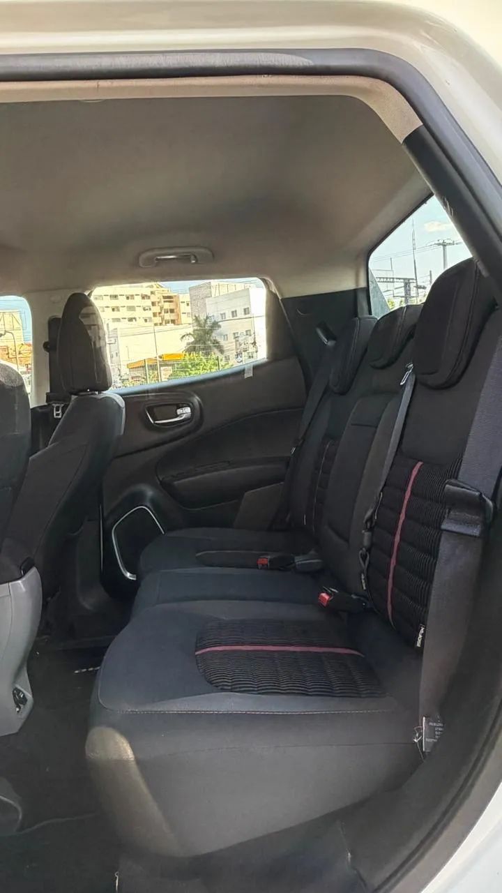 Fiat Toro Opening ED. Plus 1.8 16V Flex Aut. 2017 - Foto 5