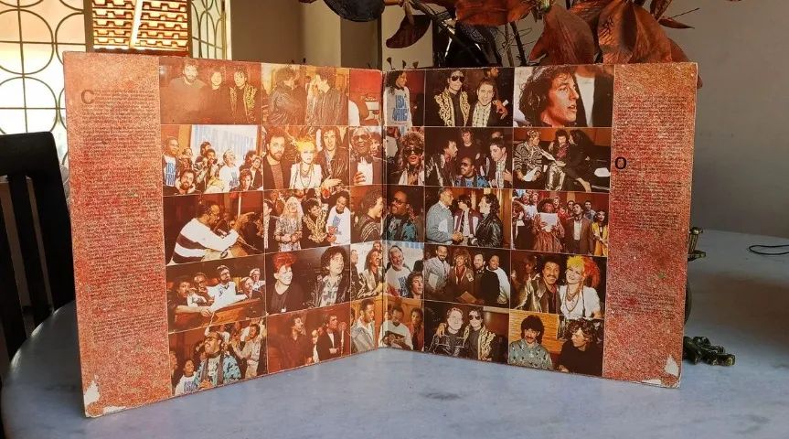 lp vinil - we are the world - michael jackson - com encarte - Foto 4