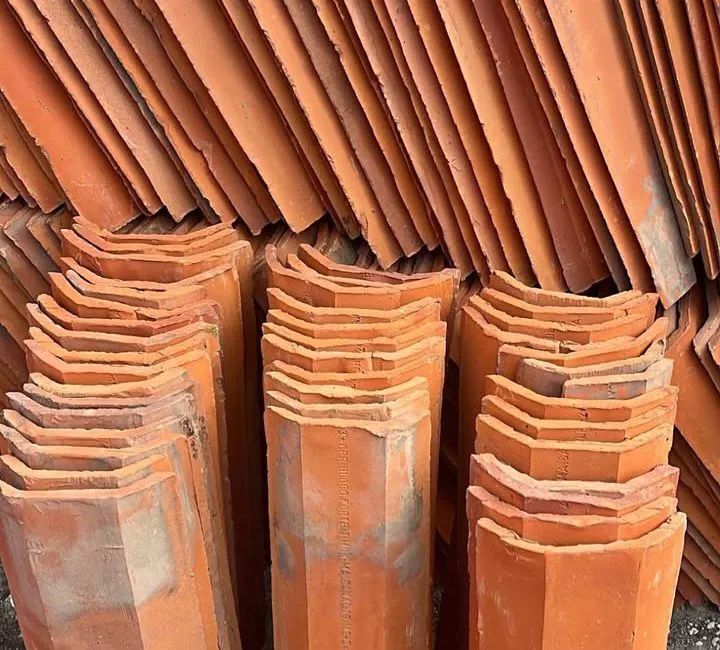 Vende-se 800 telhas usadas em boas condições  - Foto 2