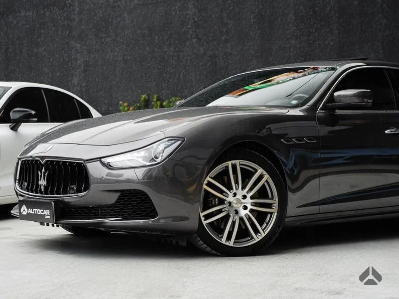 Maserati Ghibli 3.0 V6 330cv Aut., foto 17 de 18