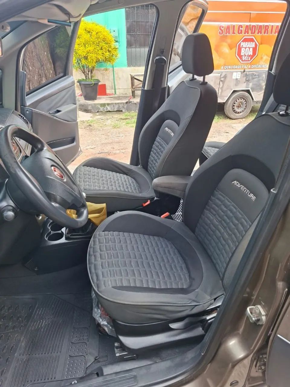 Fiat Idea Adv./ Adv.lock.dualogic 1.8 Flex 5P 2013 - Foto 5