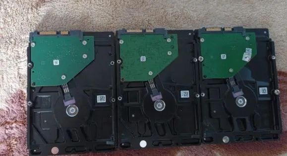 3 HD Seagate BarraCuda 1 TB - Foto 2
