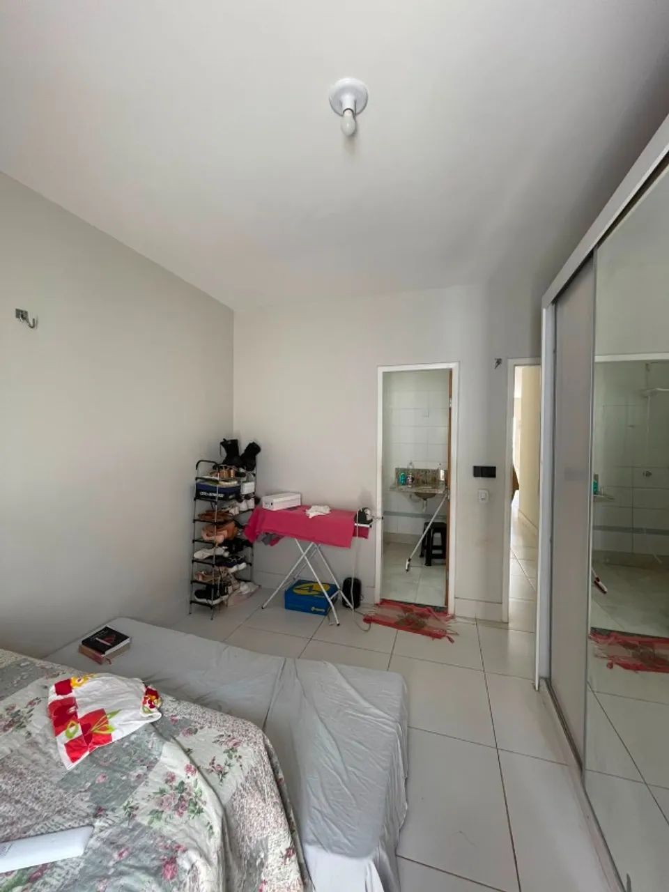 ALUGO CASA ESPAÇOSA VENTILADA E COM PROJETADOS TC - Foto 2