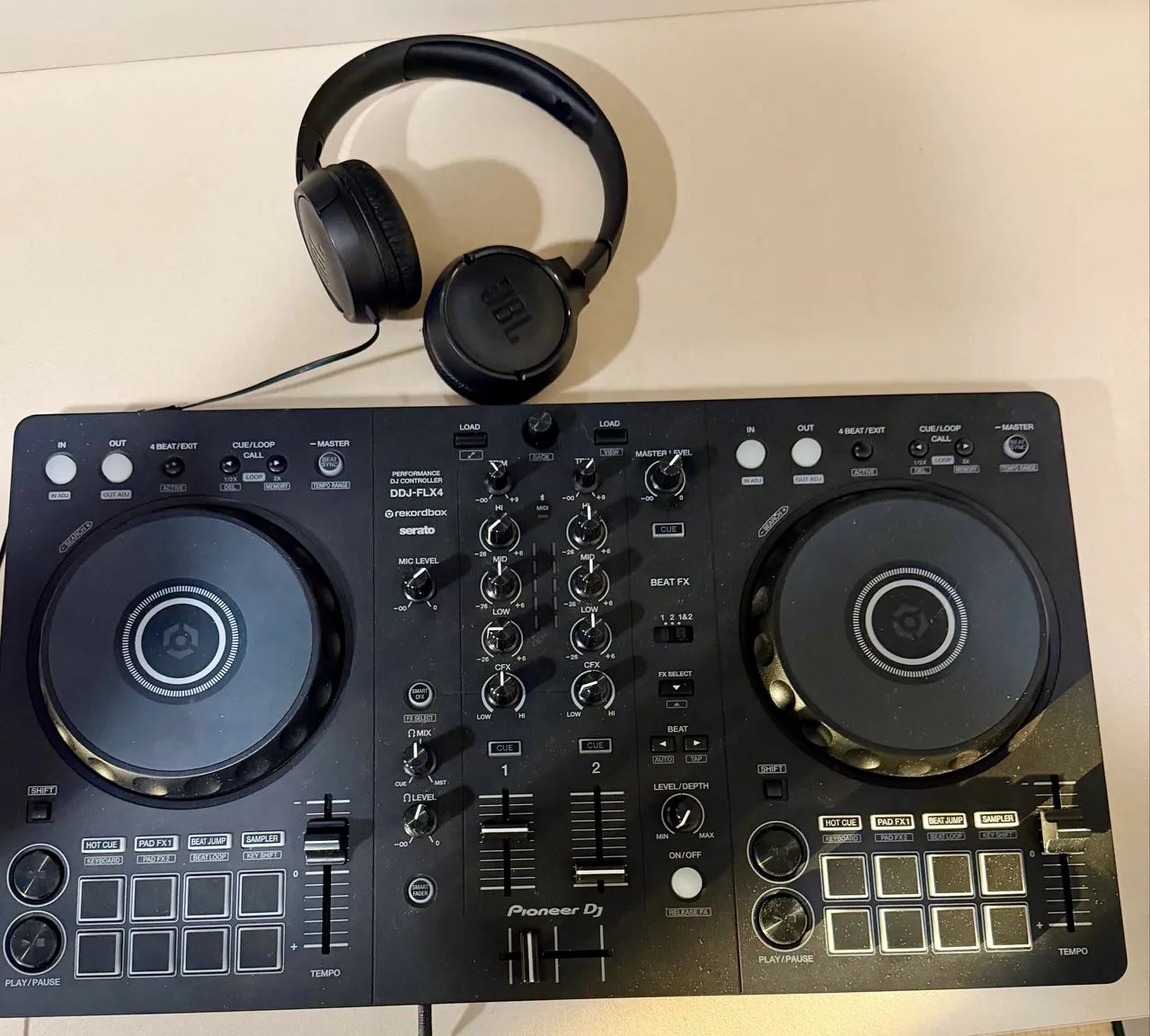 Pioneer DDJ-FLX4  - Foto 4