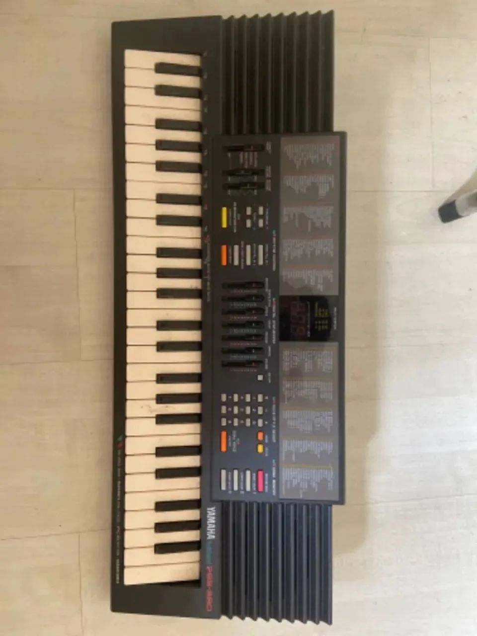 TECLADO YAMAHA MUITO RARO 