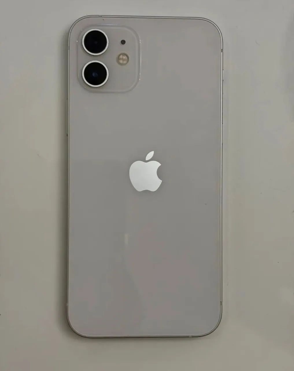 iPhone 12 branco - Foto 2