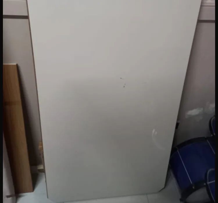 Vende-se jogo de mesa 6 cadeiras - Foto 2