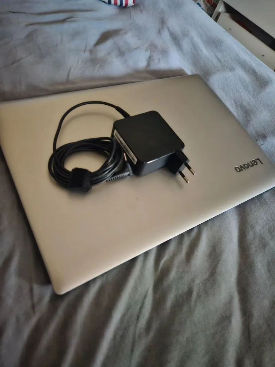 Notebook Lenovo  - Foto 2