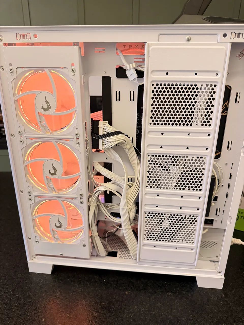 PC Gamer HIGH END - Alta performance AMD Ryzen 7 9800X3D RTX 5070 Ti - Foto 5