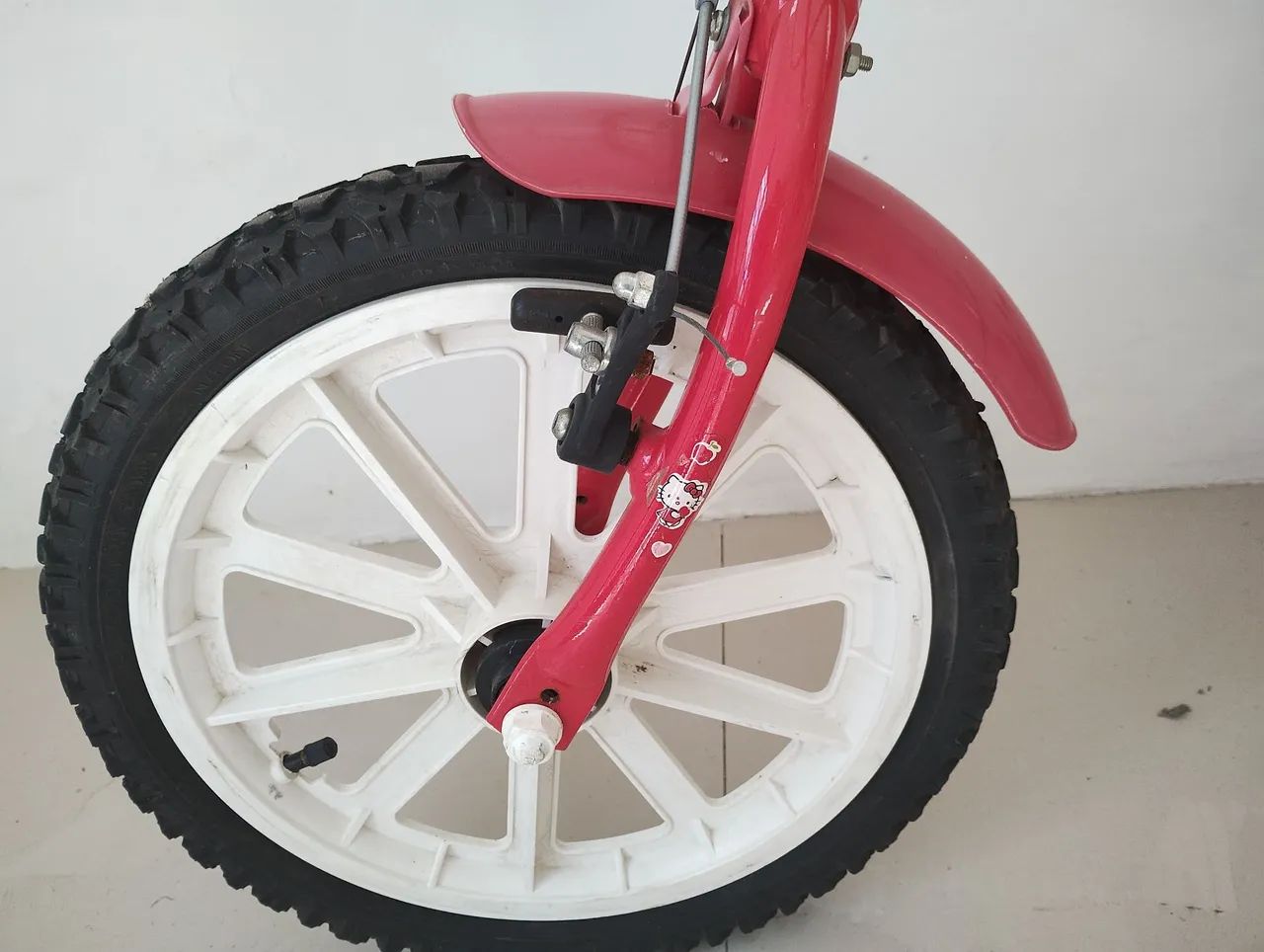 Raridade - Bicicleta infantil Hello Kitty - Foto 4