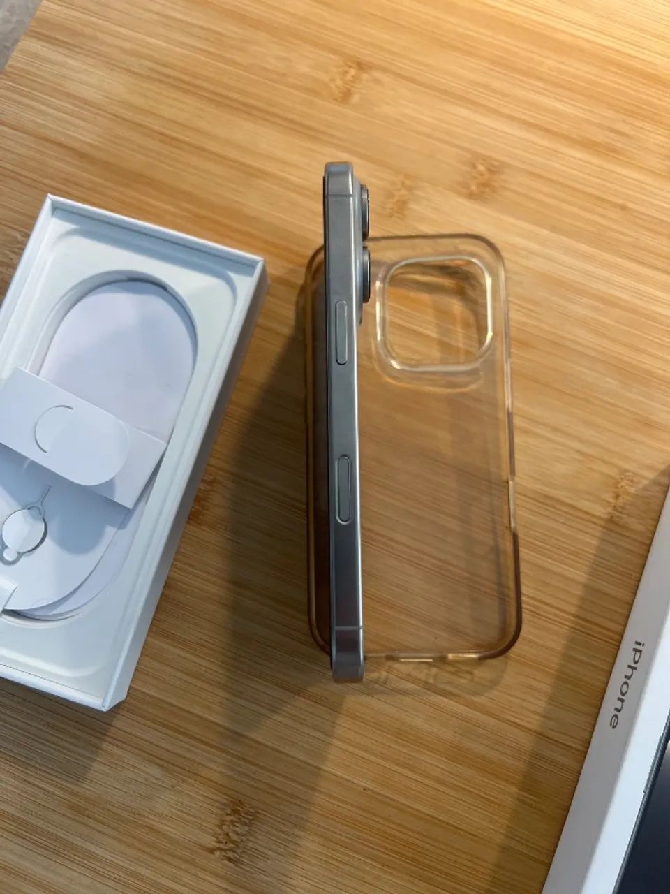 Iphone 16 pro - Foto 4