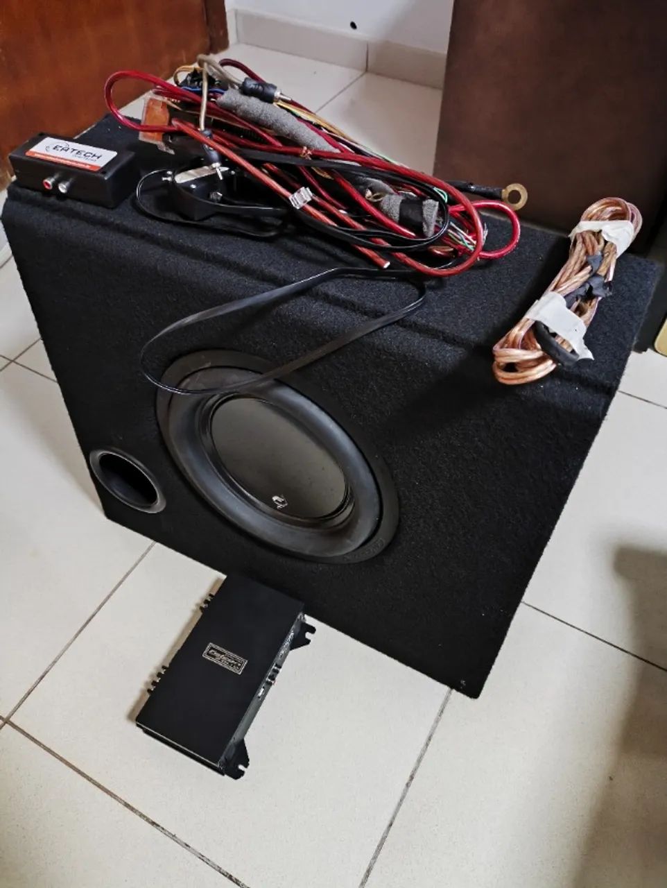 Kit Som Automotivo Completo - Subwoofer + Módulo Falcon + Cabos + Interface