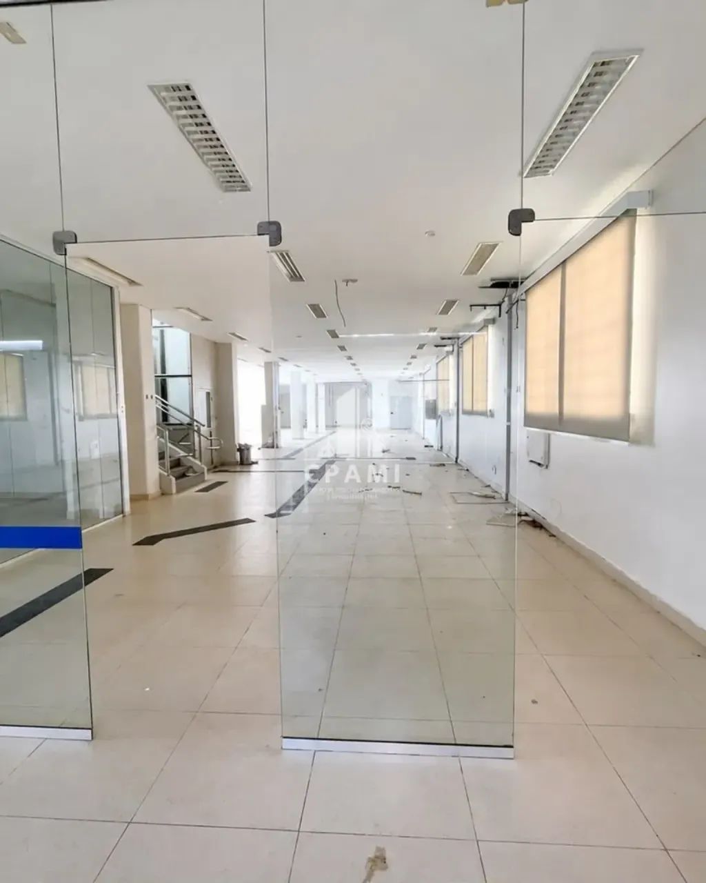 Conjunto Comercial | 2 Prédios Integrados | Ex-Agência Bancária - Foto 4