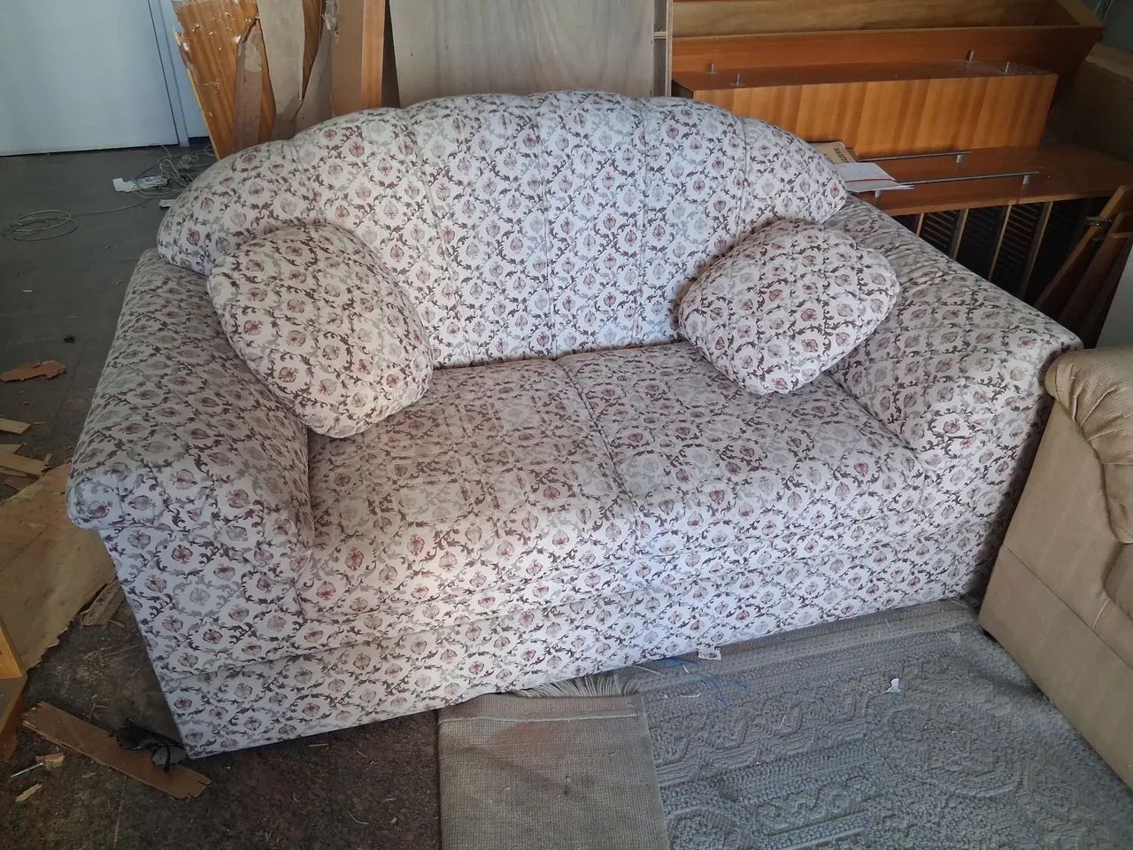 Sofa 2 lugares bom estado65566182257026120