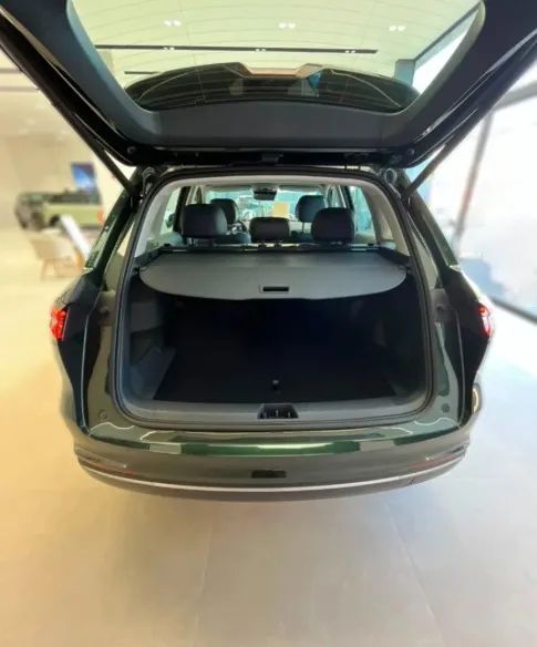 Geely EX5 EM-i ULTRA, foto 13 de 16