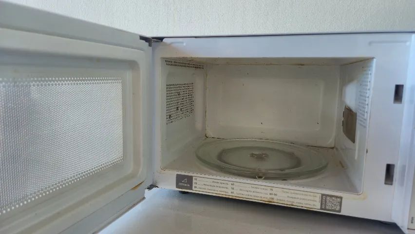 Microondas Electrolux com avarias - Foto 3