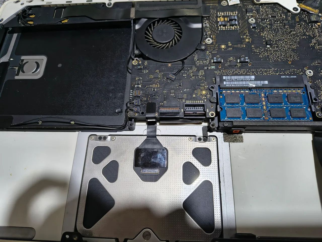 Macbook White 2009 (leia)