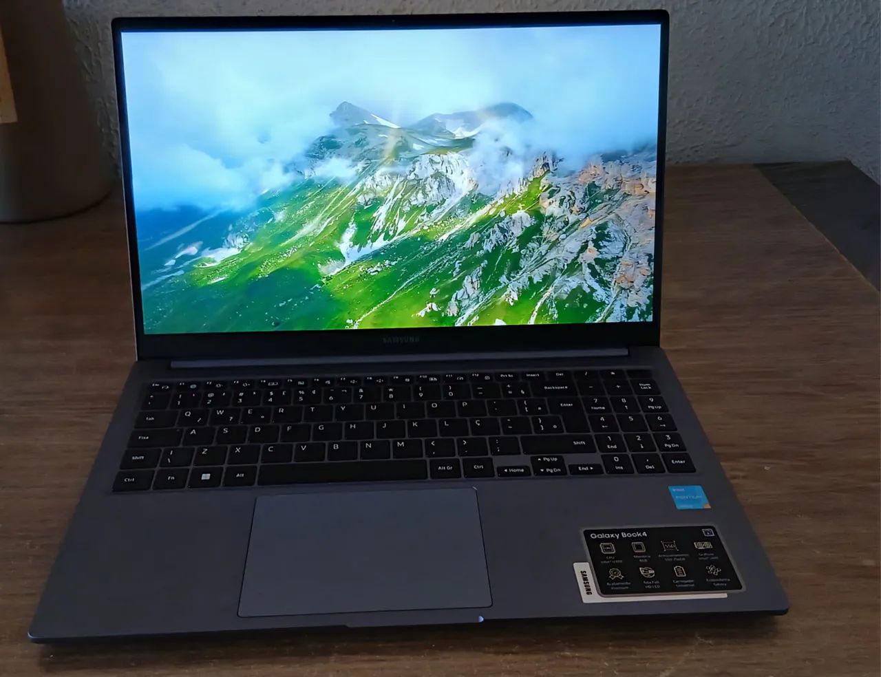Notebook Samsung Galaxy Book4 - Intel U300 / 8GB RAM / SSD 256GB